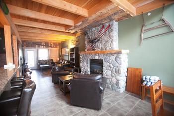 Snow Ridge By Apex Accommodations Penticton Bagian luar foto